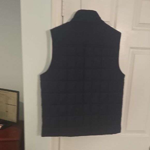 Orvis Blue Fleece Vest for Outdoor Layering - Picture 11 of 11